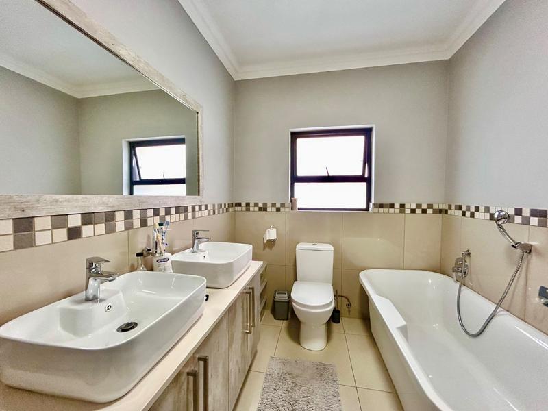 4 Bedroom Property for Sale in Melodie North West